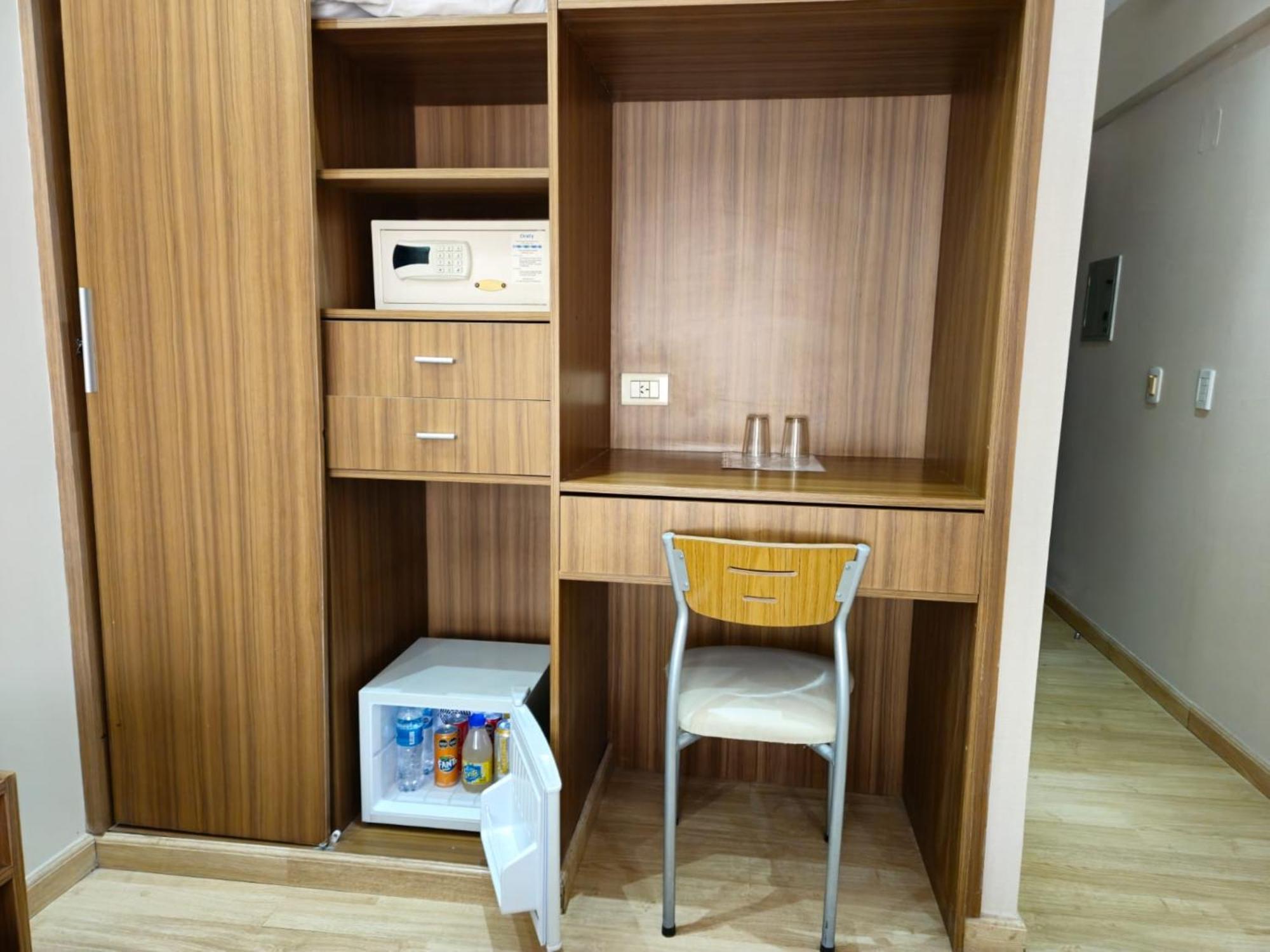 Dakar Hotel 3*