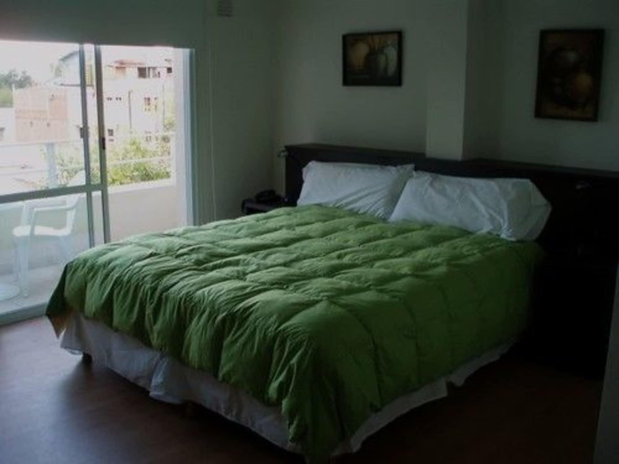 Dakar Mendoza